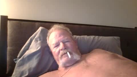 Snapshot of kjdjld56 chatting on 12/24/24, 11:11 kjdjld56 online show from 12/24/24, 11:11