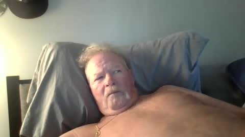 Snapshot of kjdjld56 chatting on 09/27/25, 06:24 kjdjld56 online show from 09/27/25, 06:24