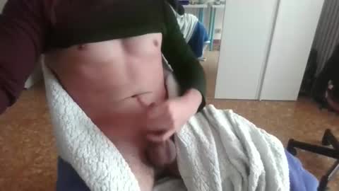 Snapshot of kkkvvv666 chatting on 11/06/25, 11:55 kkkvvv666 online show from 11/06/25, 11:55