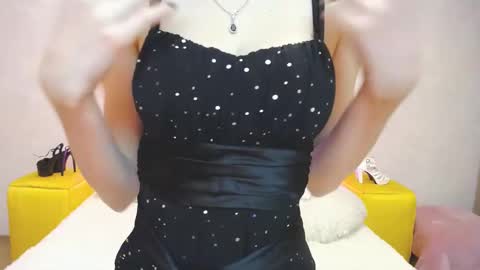 Snapshot of klaryevans chatting on 02/23/25, 03:29 Klary online show from 02/23/25, 03:29