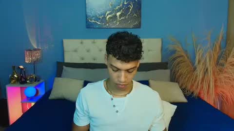 klaton__ online show from 11/08/25, 12:00