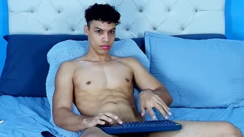 klaton__ online show from 03/25/26, 08:04