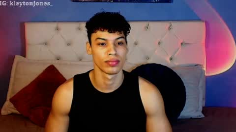 klaton__ online show from 05/04/26, 11:56