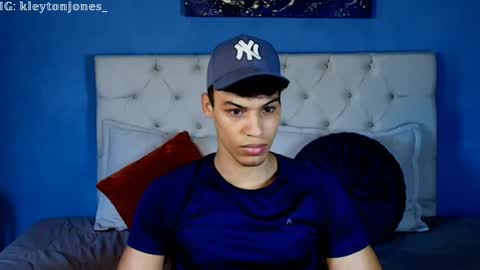 klaton__ online show from 05/06/26, 03:39