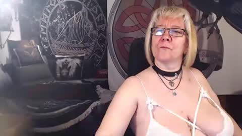 Michelle online show from 02/26/25, 05:28