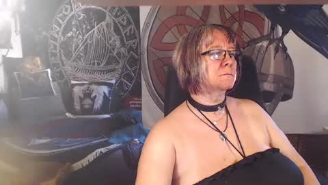 Snapshot of kleiner_teufel chatting on 07/28/26, 12:48 Michelle online show from 07/28/26, 12:48