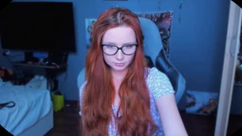 Snapshot of klementinagirl chatting on 02/27/25, 11:04 Klementinafanslyklementina6661 online show from 02/27/25, 11:04