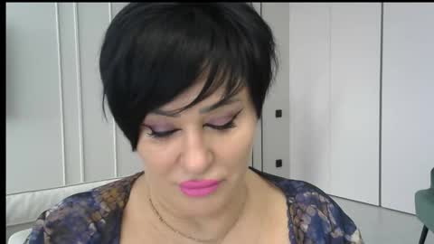 kleo901854860422 online show from 04/21/26, 12:00