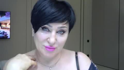Snapshot of kleo901854860422 chatting on 05/12/26, 07:00 kleo901854860422 online show from 05/12/26, 07:00