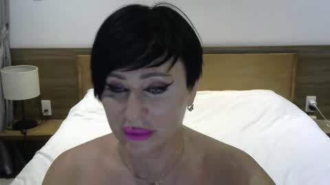Snapshot of kleo901854860422 chatting on 06/27/26, 01:50 kleo901854860422 online show from 06/27/26, 01:50