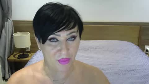 Snapshot of kleo901854860422 chatting on 07/24/26, 04:27 kleo901854860422 online show from 07/24/26, 04:27