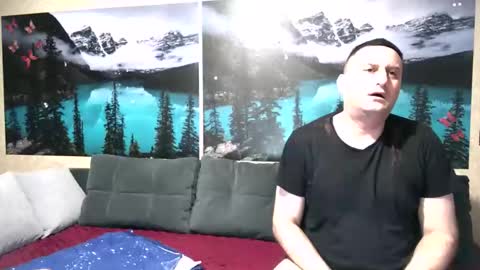 Kleosnow online show from 10/27/25, 09:13