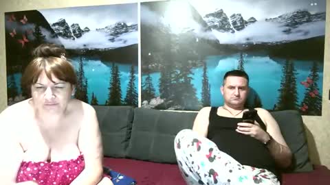 Kleosnow online show from 10/31/25, 09:05