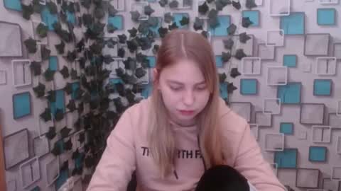 Snapshot of klerkarina chatting on 12/02/24, 05:59 klerkarina online show from 12/02/24, 05:59