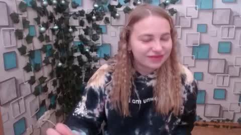 Snapshot of klerkarina chatting on 12/04/24, 06:11 klerkarina online show from 12/04/24, 06:11