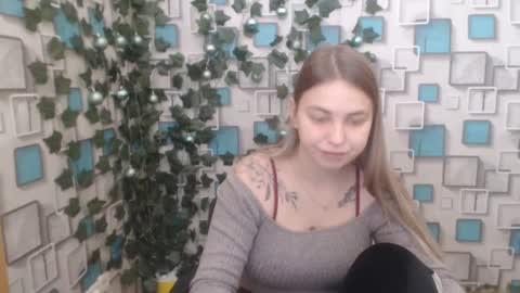 Snapshot of klerkarina chatting on 02/05/25, 06:13 klerkarina online show from 02/05/25, 06:13