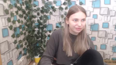 Snapshot of klerkarina chatting on 02/09/25, 05:40 klerkarina online show from 02/09/25, 05:40