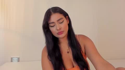 Snapshot of kleverly_manson1 chatting on 02/18/25, 08:03 online show from 02/18/25, 08:03