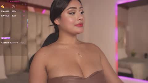 Snapshot of kleverly_manson1 chatting on 12/05/25, 08:16 online show from 12/05/25, 08:16