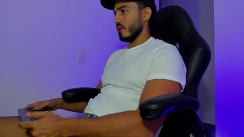 klinsmannwalton online show from 03/18/26, 10:18