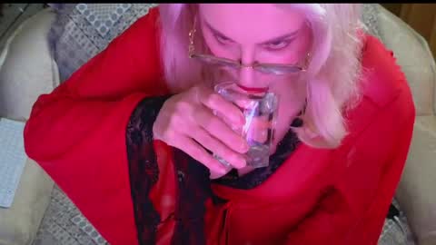 ALYONA online show from 05/07/26, 11:54