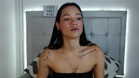 kloe__watson online show from 04/28/26, 10:48
