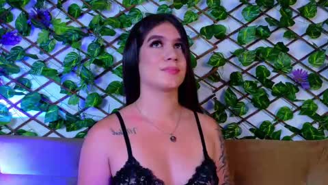 Snapshot of kloe_bella chatting on 10/09/25, 03:37 kloe_bella online show from 10/09/25, 03:37