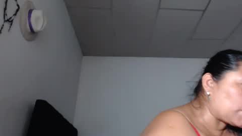 Kloe online show from 11/24/25, 04:34