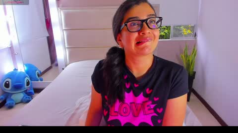 SOPHIA RIVERA online show from 12/07/24, 12:24