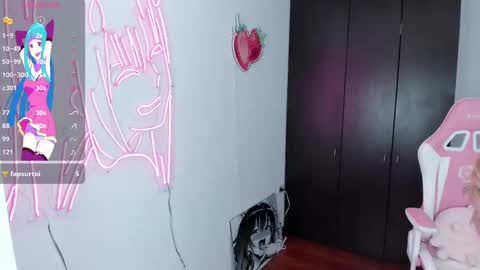 kloe online show from 09/11/25, 12:22