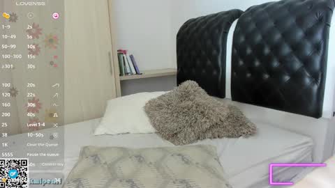 Camila Reyes online show from 02/10/25, 02:52