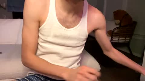 Snapshot of knautyknight chatting on 01/16/25, 02:41 knautyknight online show from 01/16/25, 02:41