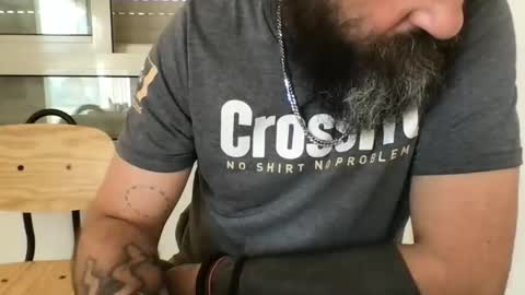 Snapshot of knicker76 chatting on 03/11/25, 09:13 knicker76 online show from 03/11/25, 09:13