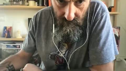 Snapshot of knicker76 chatting on 10/08/25, 10:46 knicker76 online show from 10/08/25, 10:46