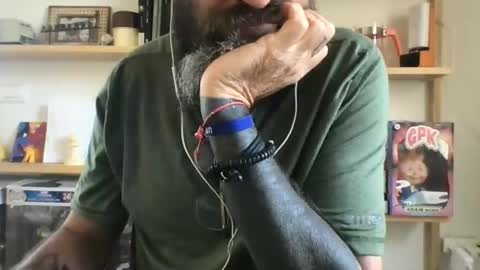 Snapshot of knicker76 chatting on 10/16/25, 08:26 knicker76 online show from 10/16/25, 08:26