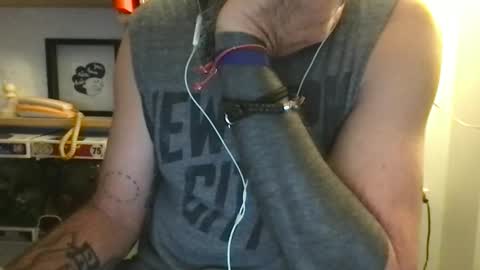 Snapshot of knicker76 chatting on 11/04/25, 11:26 knicker76 online show from 11/04/25, 11:26