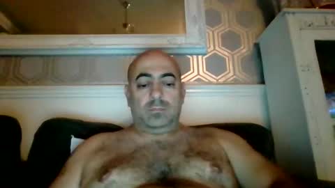 Snapshot of knickerwhipper chatting on 12/15/24, 11:31 knickerwhipper online show from 12/15/24, 11:31