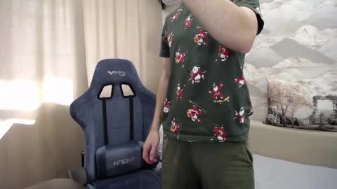 Carter.  online show from 10/23/25, 07:51