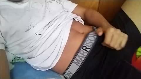 Snapshot of knight_josil21 chatting on 03/15/26, 08:48 knight_josil21 online show from 03/15/26, 08:48