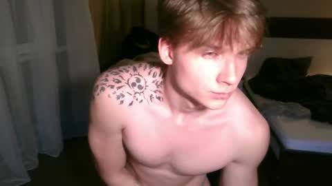 Snapshot of knotsiemens chatting on 06/22/26, 06:38 Adam online show from 06/22/26, 06:38