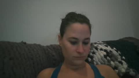 Snapshot of ko_rides chatting on 09/19/25, 01:51 ko_rides online show from 09/19/25, 01:51