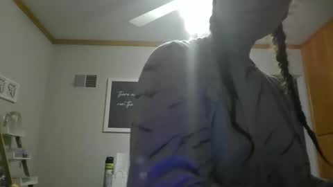 Snapshot of ko_rides chatting on 10/06/25, 01:36 ko_rides online show from 10/06/25, 01:36