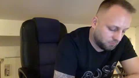 hugo online show from 02/28/26, 03:18