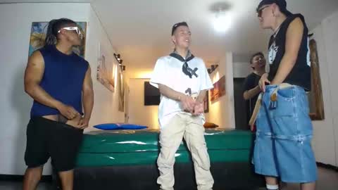 kobayaske online show from 05/06/26, 08:47