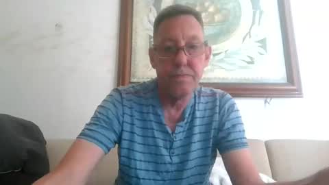 Snapshot of kobolt67 chatting on 06/06/26, 03:39 kobolt67 online show from 06/06/26, 03:39