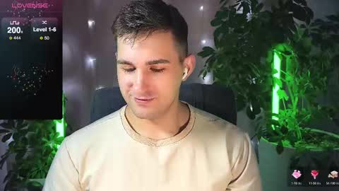 Sweet boy online show from 03/07/25, 08:56