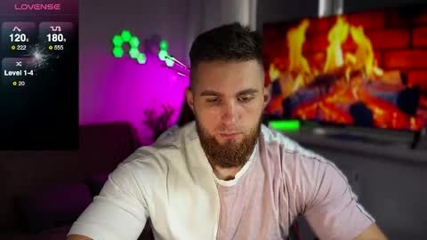 Sweet boy online show from 05/03/26, 10:54