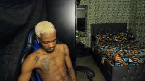 Snapshot of kofi_exotic_ chatting on 12/14/25, 08:02 kofi online show from 12/14/25, 08:02