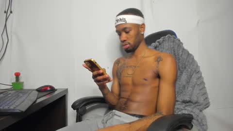 Snapshot of kofi_exotic_ chatting on 01/07/26, 10:12 kofi online show from 01/07/26, 10:12