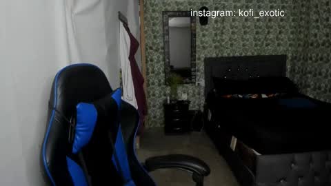 Snapshot of kofi_exotic_ chatting on 02/15/26, 08:27 kofi online show from 02/15/26, 08:27